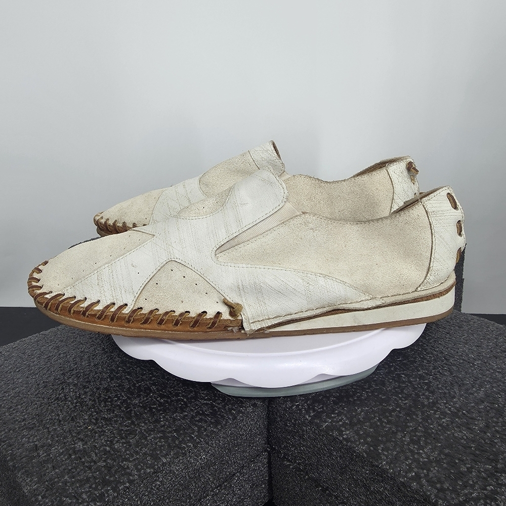 Red Tape White Suede Whipstitch Slip-On Moccasin Loafers Men’s 11 Shoes